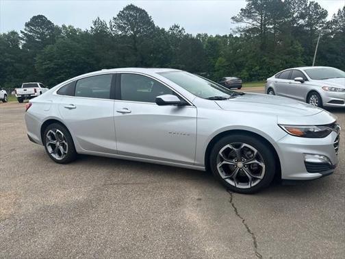 2021 Chevrolet Malibu FWD LT