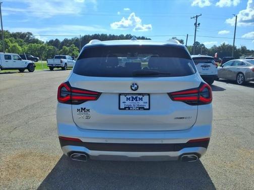 2023 BMW X3 sDrive30i