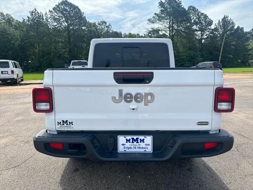 2023 Jeep Gladiator Overland