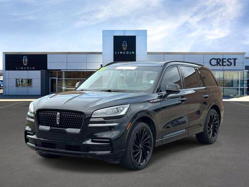 Infinite Black Metallic Clearcoat 2023 Lincoln Aviator Reserve AWD