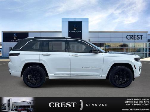 2022 Jeep Grand Cherokee Summit