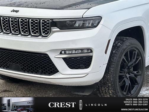 2022 Jeep Grand Cherokee Summit