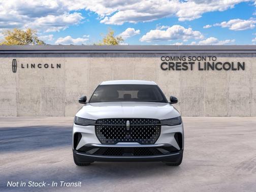 Silver Radiance Metallic Clearcoat 2026 Lincoln Nautilus Premiere