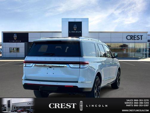 Pristine White Metallic Tri-Coat 2022 Lincoln Navigator Reserve