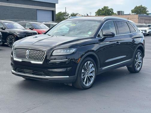 Infinite Black Metallic Clearcoat 2023 Lincoln Nautilus Reserve