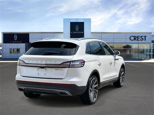 2019 Lincoln Nautilus Reserve