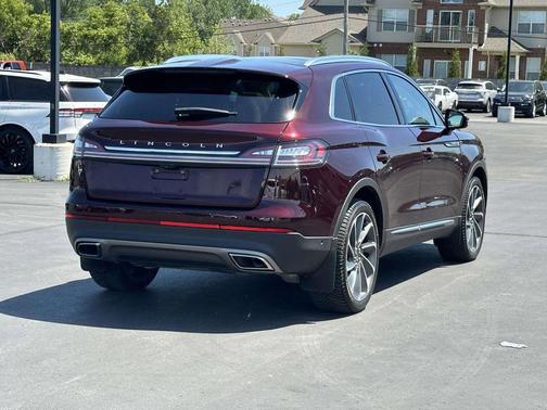 Burgundy Velvet Metallic Tinted Clearcoat 2023 Lincoln Nautilus Reserve