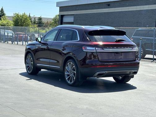 Burgundy Velvet Metallic Tinted Clearcoat 2023 Lincoln Nautilus Reserve