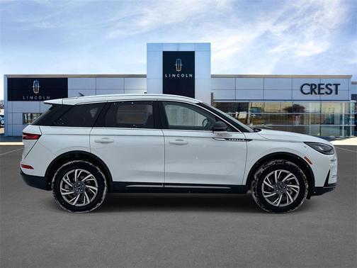 2023 Lincoln Corsair Standard