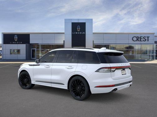 Pristine White Metallic Tri-Coat 2026 Lincoln Aviator Reserve AWD