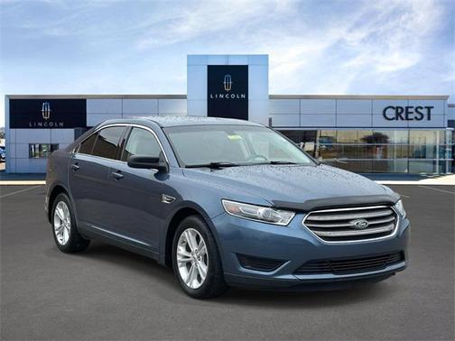 2018 Ford Taurus SE