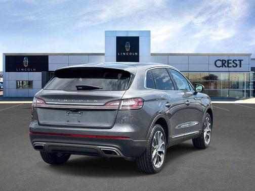 Asher Gray Metallic Clearcoat 2022 Lincoln Nautilus Reserve