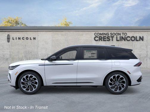 White Platinum Metallic Tri-Coat 2026 Lincoln Nautilus Reserve