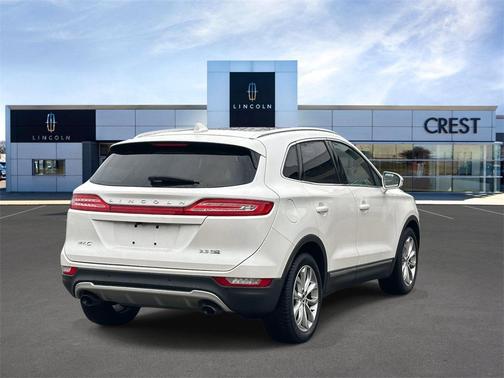2015 Lincoln MKC Base