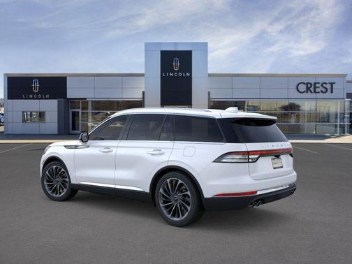 Pristine White Metallic Tri-Coat 2026 Lincoln Aviator Reserve AWD