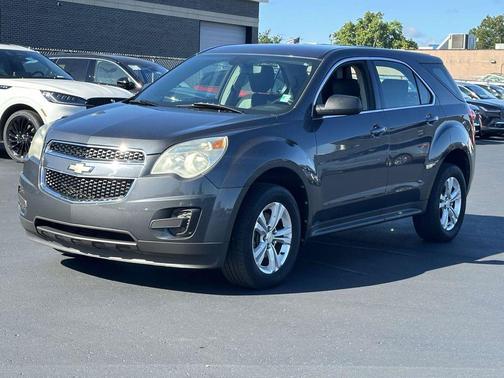 Cyber Gray Metallic 2011 Chevrolet Equinox LS