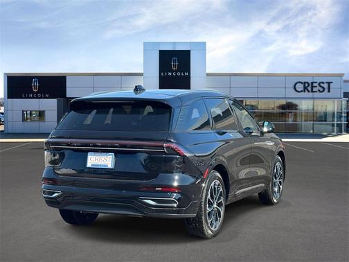 2024 Lincoln Nautilus Reserve