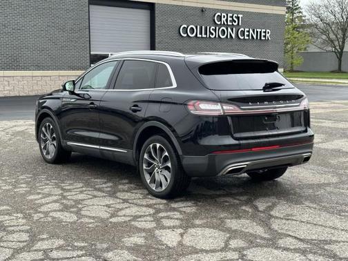 2022 Lincoln Nautilus Reserve