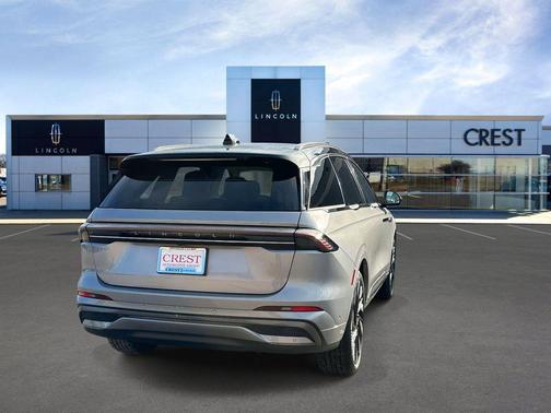 2024 Lincoln Nautilus Black Label