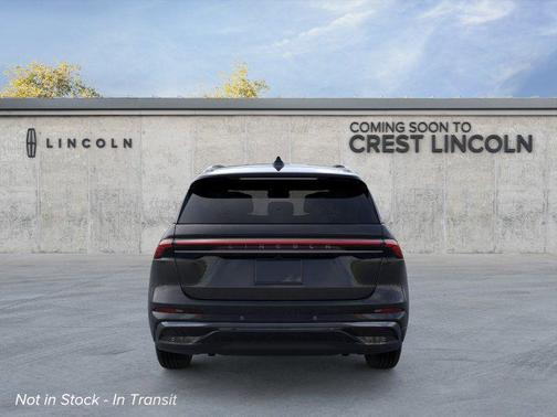 Infinite Black Metallic Clearcoat 2026 Lincoln Nautilus Reserve