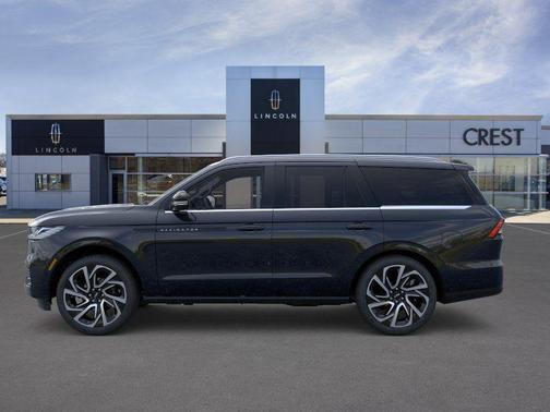 Infinite Black Metallic Clearcoat 2026 Lincoln Navigator Black Label