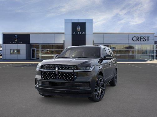 Infinite Black Metallic Clearcoat 2026 Lincoln Navigator Black Label