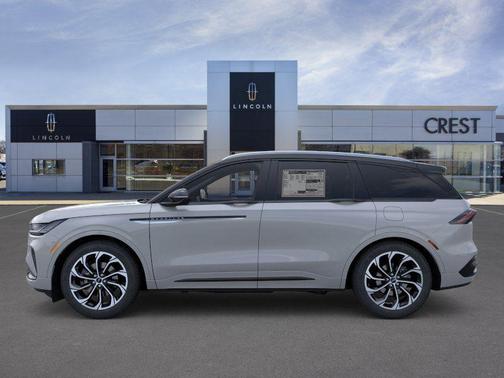 Gray Matter Metallic Clearcoat 2026 Lincoln Nautilus Reserve