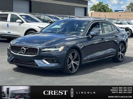 Denim Blue Metallic 2022 Volvo S60 T5