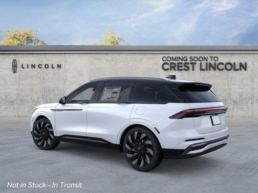 White Platinum Metallic Tri-Coat 2026 Lincoln Nautilus Reserve