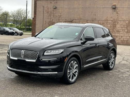2022 Lincoln Nautilus Reserve