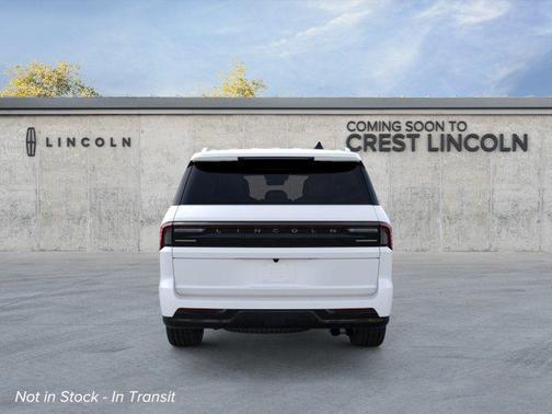 Star White Metallic Tri-Coat 2026 Lincoln Navigator Reserve