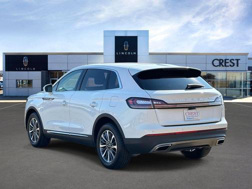 2023 Lincoln Nautilus Standard