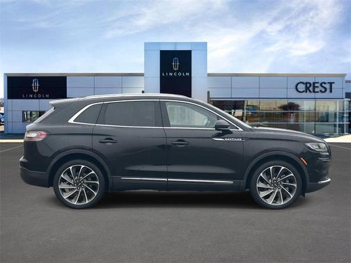 2022 Lincoln Nautilus Reserve