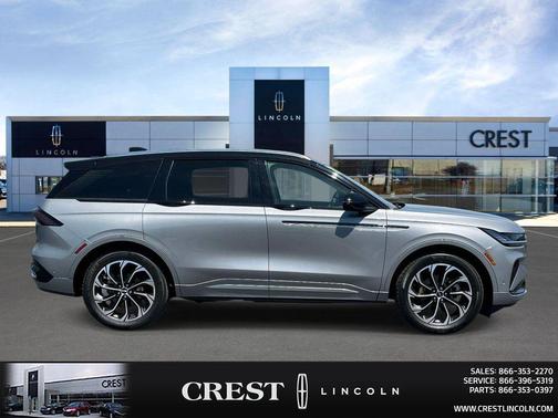 Lustrous Gray Metallic Clearcoat 2024 Lincoln Nautilus Reserve