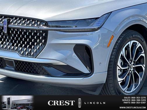 Lustrous Gray Metallic Clearcoat 2024 Lincoln Nautilus Reserve
