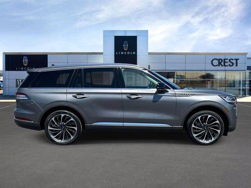 Asher Gray Metallic Clearcoat 2024 Lincoln Aviator Reserve AWD
