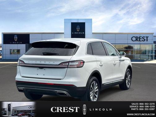 Pristine White Metallic Tri-Coat 2023 Lincoln Nautilus Standard