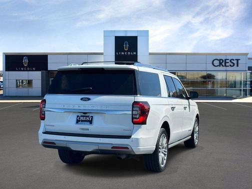 Star White Metallic Tri-Coat 2023 Ford Expedition Max Platinum