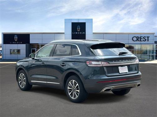 2022 Lincoln Nautilus Standard