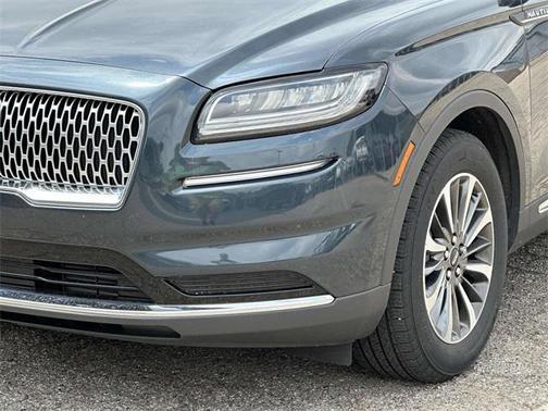 2022 Lincoln Nautilus Standard