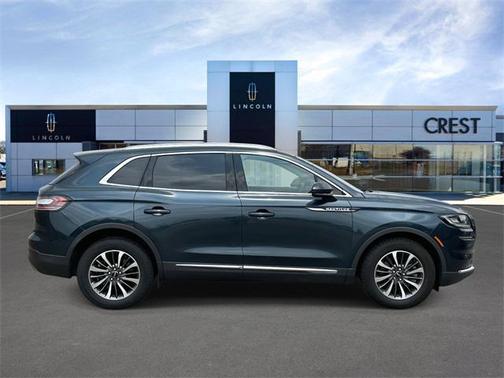 2022 Lincoln Nautilus Standard