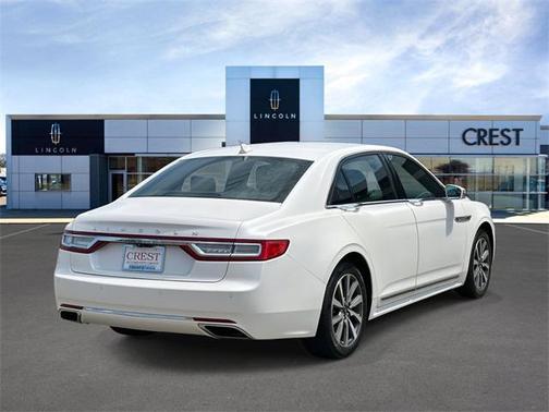 2018 Lincoln Continental Premiere