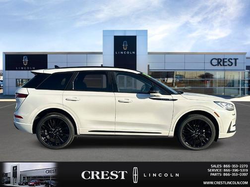 Pristine White Metallic Tri-Coat 2023 Lincoln Corsair Reserve