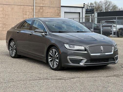 Magnetic Gray Metallic 2017 Lincoln MKZ Reserve I