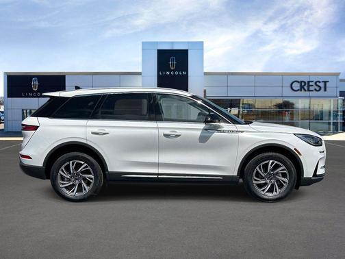 Pristine White Metallic Tri-Coat 2023 Lincoln Corsair Standard