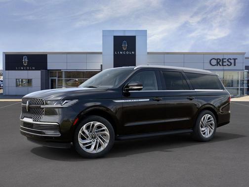 Infinite Black Metallic Clearcoat 2027 Lincoln Navigator Premiere