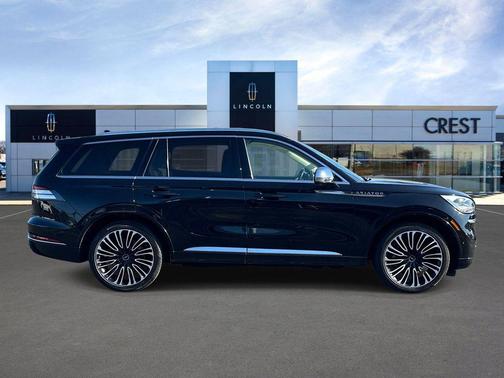 Infinite Black 2021 Lincoln Aviator Black Label AWD
