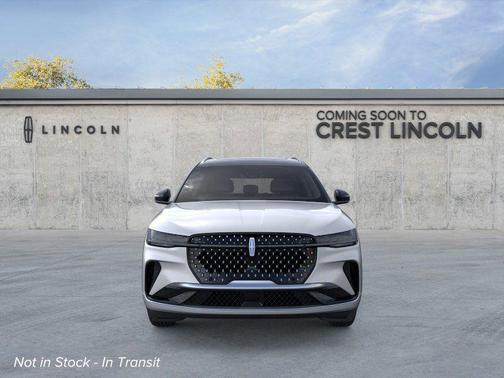 Silver Radiance Metallic Clearcoat 2026 Lincoln Nautilus Reserve