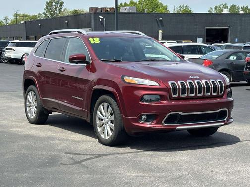 Velvet Red Pearlcoat 2018 Jeep Cherokee Overland