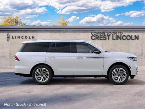 Pristine White Metallic Tri-Coat 2027 Lincoln Navigator Reserve